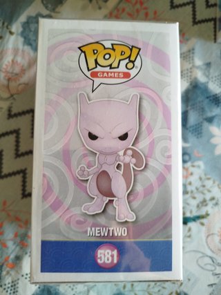 Funko Pop! Pokémon Mewtwo 581