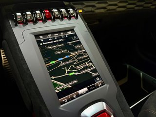 Lamborghini HURACAN STO LP 640-2 640cv