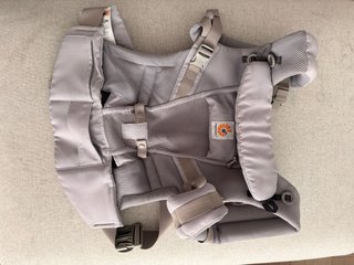 Mochila Portabebés Ergobaby Gris pearl