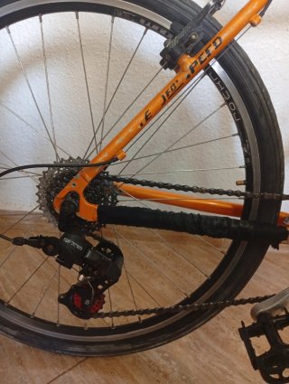 Bicicleta de Montaña Naranja