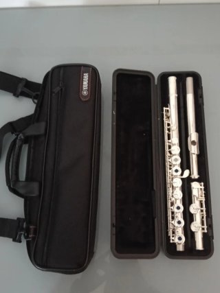 Flauta travesera Yamaha YFL-282