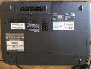 Portátil Toshiba Satellite Pro U500-1E6 Negro