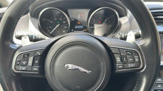 Jaguar XE 2.0 Diesel XE-Pure RWD 132 kW (180 CV)