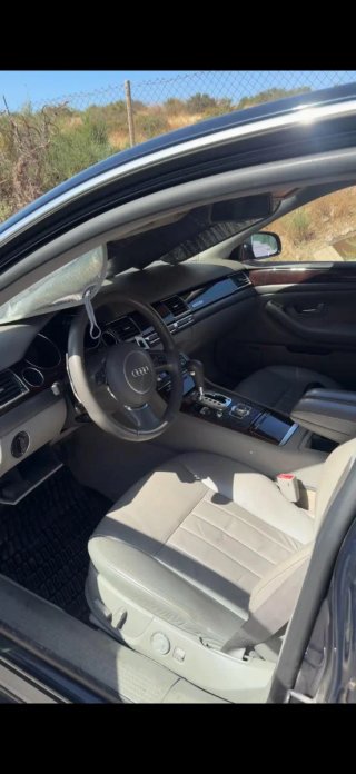 Audi A8 2003