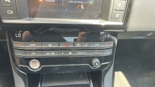 Jaguar XE 2.0 Diesel XE-Pure RWD 132 kW (180 CV)