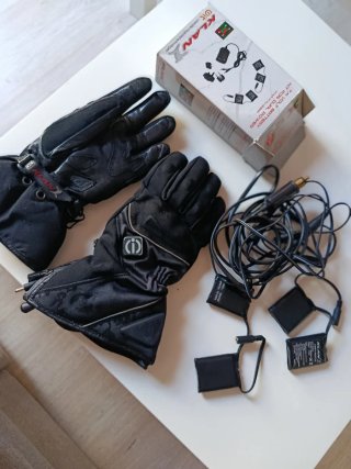 Guantes de moto negros con logo