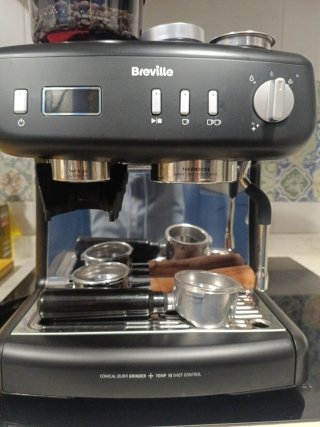 Cafetera Breville Barista. Portafiltro naked
