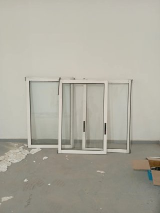 Ventanas correderas de aluminio blanco