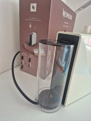 Cafetera Nespresso Original Essenza Mini