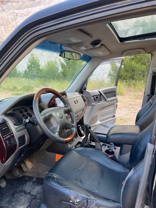 Mitsubishi Montero 2001