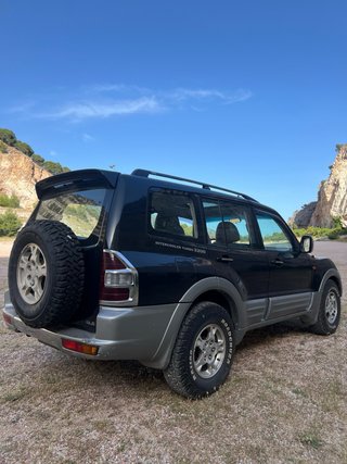 Mitsubishi Montero 2001
