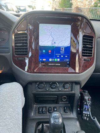 Mitsubishi Montero 2001