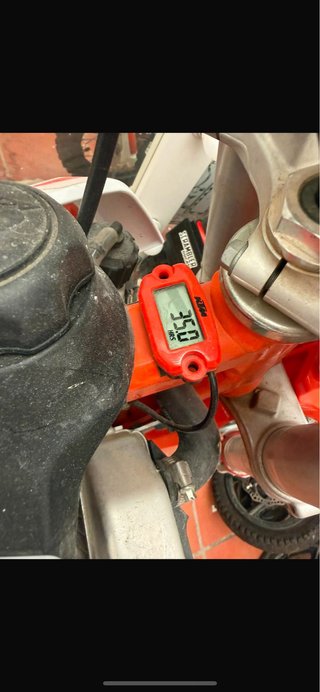 KTM Moto Cross Naranja y Blanca