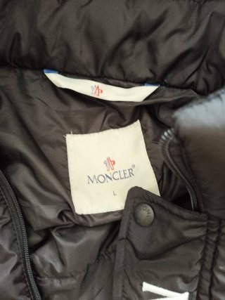 Chaqueta Moncler Negra