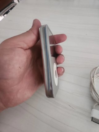 iPod 160 GB Plata