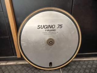 Rueda Lenticular Sugino Tiranno 700
