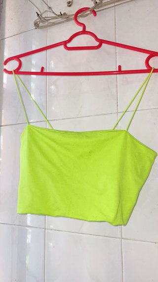 Top corto verde neón