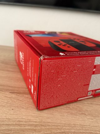 Nintendo Switch OLED Edición Mario Roja