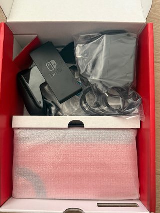 Nintendo Switch OLED Edición Mario Roja