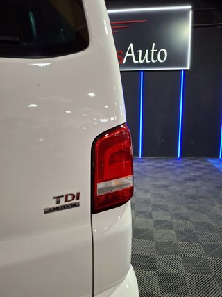 VOLKSWAGEN Multivan 2.0 TDI 180 DSG 4m Highline Ed