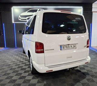 VOLKSWAGEN Multivan 2.0 TDI 180 DSG 4m Highline Ed