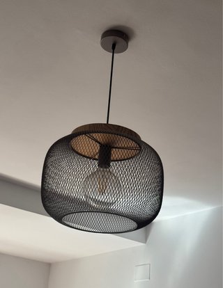 Lámpara colgante metal y madera