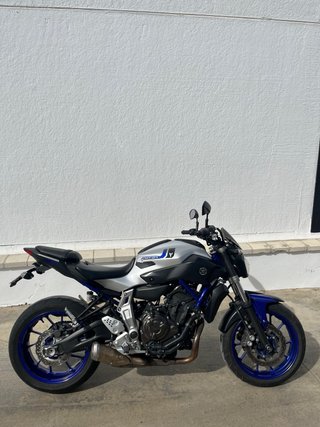 Yamaha MT-07