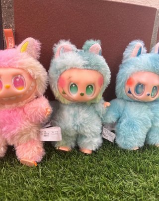 Muñeco Labubu Peluche Rosa y Azul