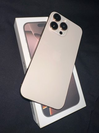 iPhone 16 Pro Max 256GB Titanio Desierto