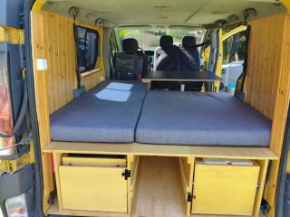 Opel Vivaro 2005