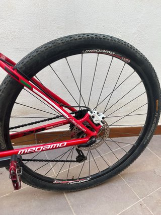 Bicicleta Megamo Natural 30 Roja