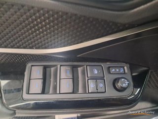 TOYOTA C-HR 1.8 125H ADVANCE