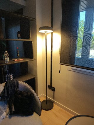 Lámpara Govee Uplighter H60B0 Negra