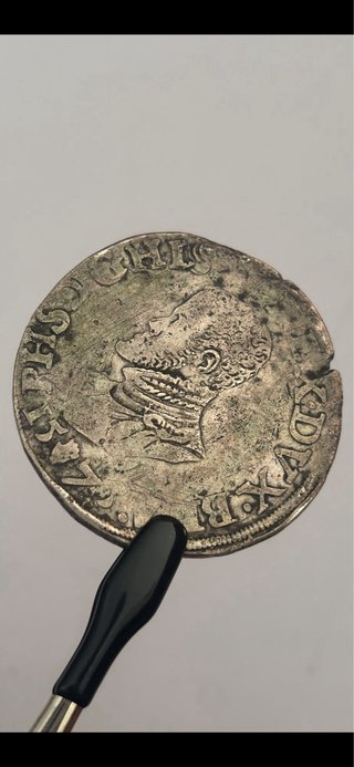 1 Escudo 1575 (BC+/MBC-) Amberes Felipe II