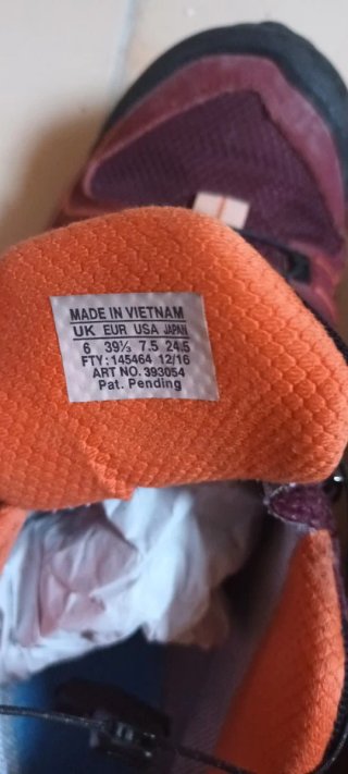 Zapatillas Salomon senderismo mujer