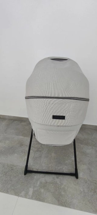 Capazo Inglesina Aptica + Soporte