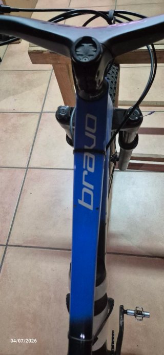 Bicicleta MTB de carbono, BERRIA BRAVO Talla S