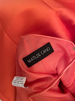 Vestido naranja tirantes de la firma Matilde Cano