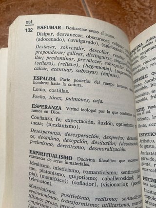 Diccionario de Sinonimos, Antonimos e Ideas Afi...