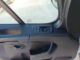 Renault Master 2.3 3500 FURGON L2H2 150CV