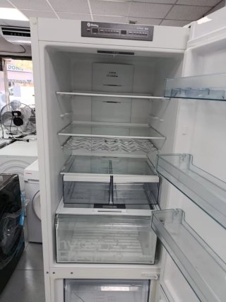 Nevera Combi balay con garantía