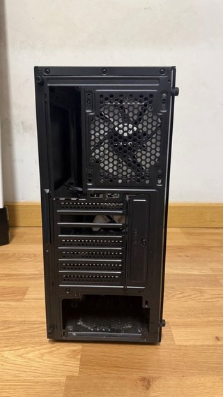 Caja PC UNYKA MIR 100