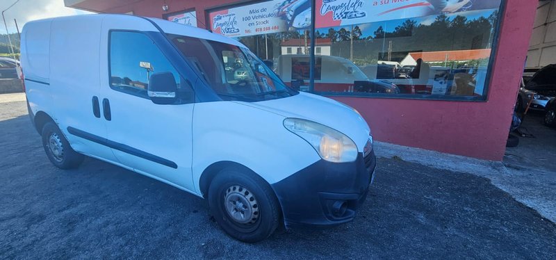 Opel Combo 2017 - foto 1