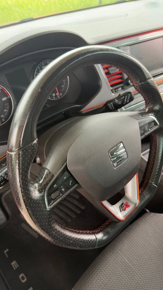 SEAT León FR 1.4 TSI 125 CV – 2016