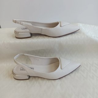 Sandalias Cesare Caspari blancas talla 36