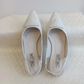 Sandalias Cesare Caspari blancas talla 36