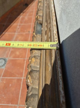 Marco antiguo dorado y verde