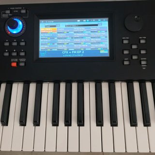 Yamaha MODX6+ Sintetizador Impecable