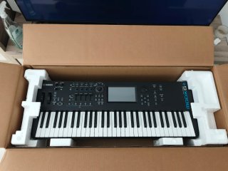 Yamaha MODX6+ Sintetizador Impecable