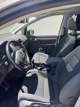Volkswagen Touran 2012